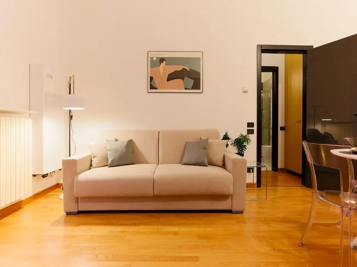 The Best Rent - Modern Apartment In The Center Milan