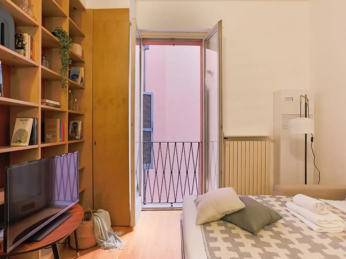 The Best Rent - Modern Apartment In The Center ميلان